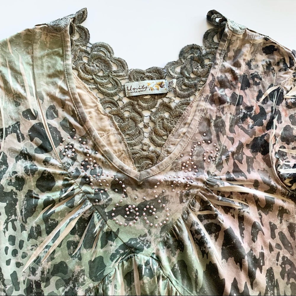 Unity Short Sleeve Blouse Top Size Small Petite S… - image 4